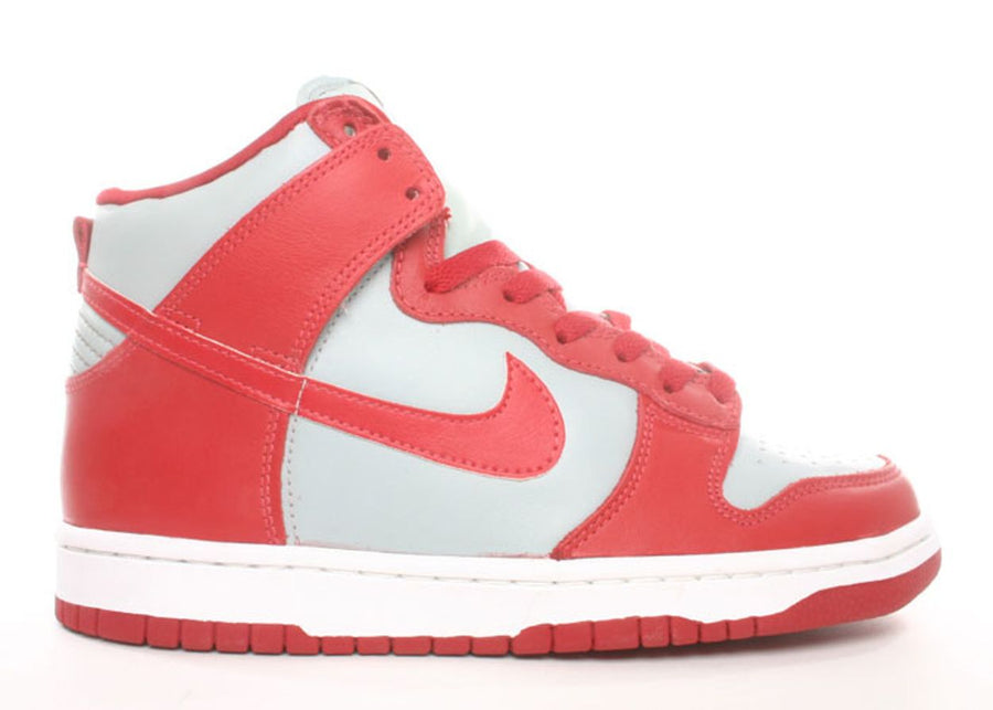 Nike Dunk High LE Ultraman