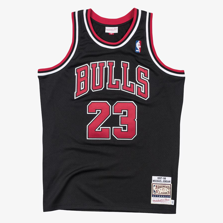 Mitchell & Ness Michael Jordan Black Chicago Bulls 1997/98 Authentic Jersey