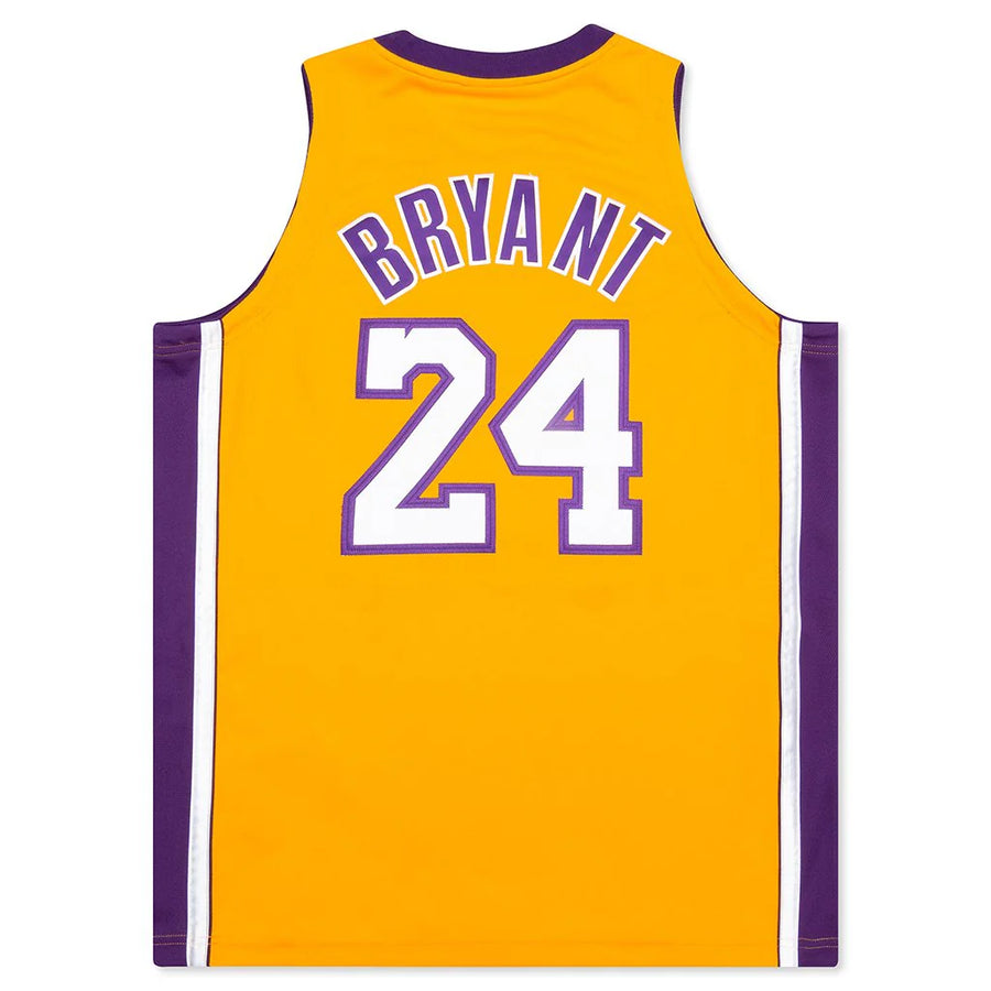 Mitchell & Ness Los Angeles Lakers Kobe Bryant Away Jersey 2008-2009 Yellow