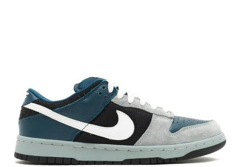 Nike Dunk Low Pro SB Futura